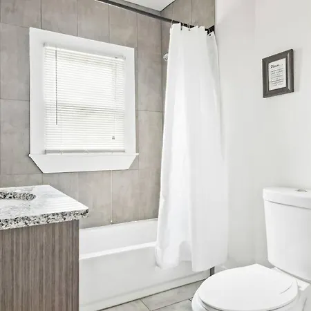 Spacious Detroit Home, Downtown Nearby, 8 Guests Exterior photo