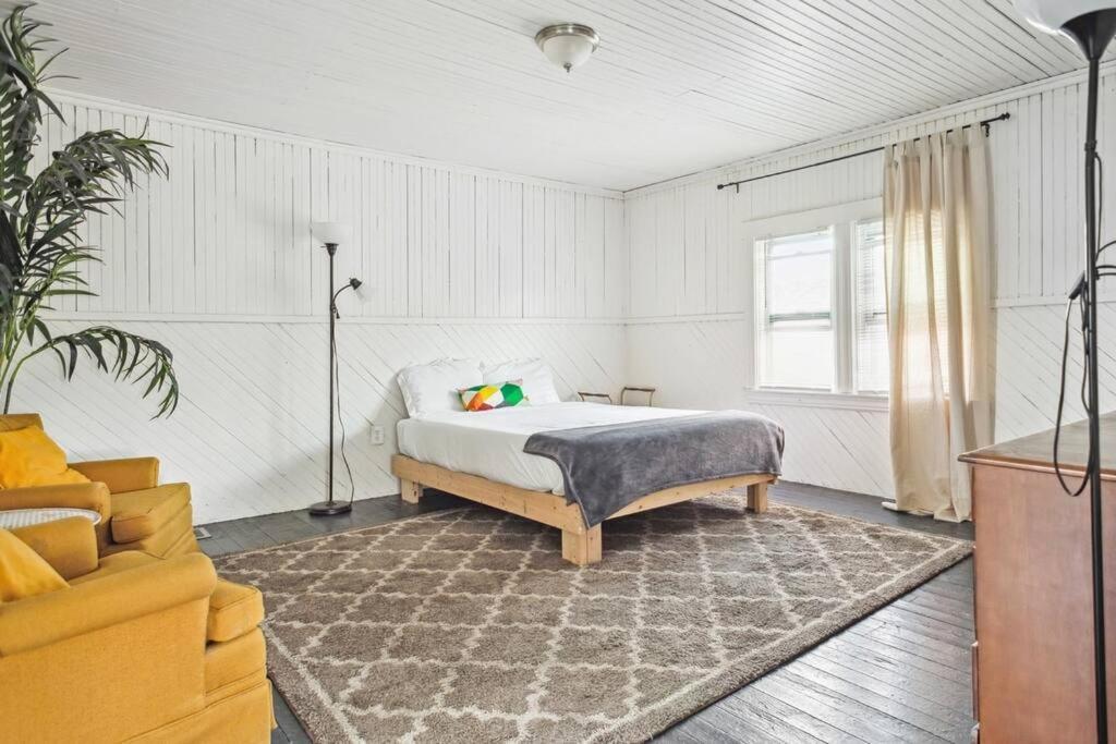 Spacious Home, Downtown Nearby, 8 Guests Casa vacanze Detroit